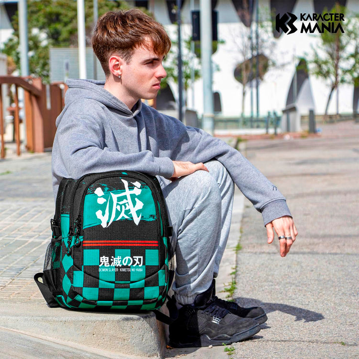 DEMON SLAYER Sutoriku - Mochila Escolar Impermeable Running Plus para Portatil y USB. Verde