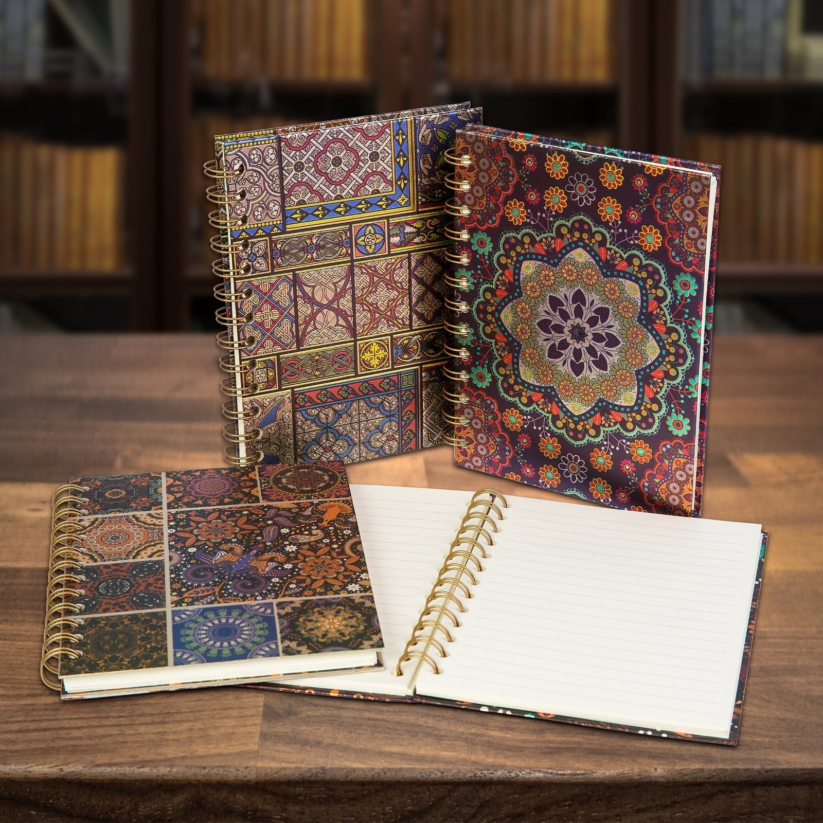 Cuaderno Tapa Dura con Estampado de Mosaico en Relieve. Formato A5