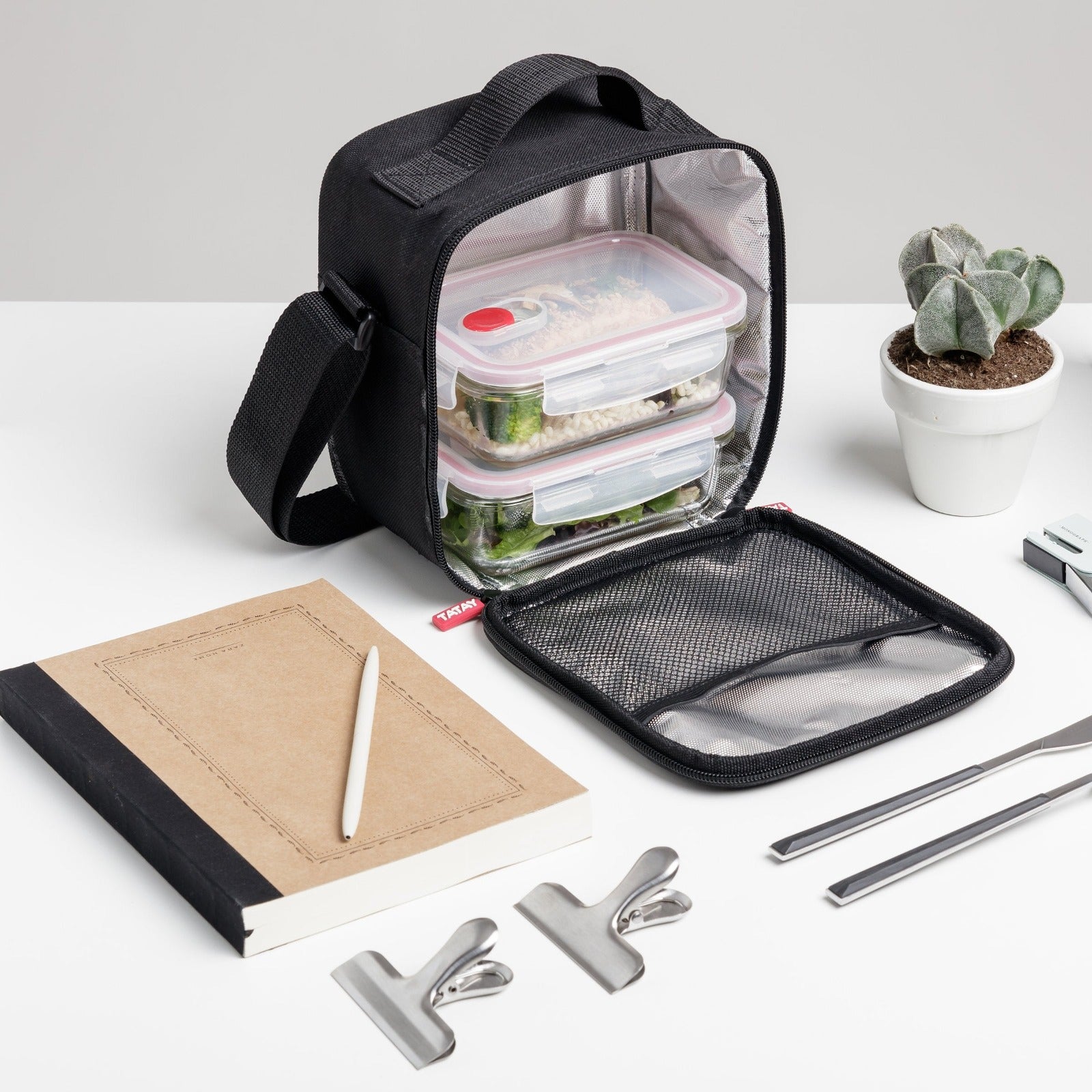 TATAY 1185400 - Kit Bolsa Térmica Urban Food Casual Glass y Botella Urban Drink, Negro