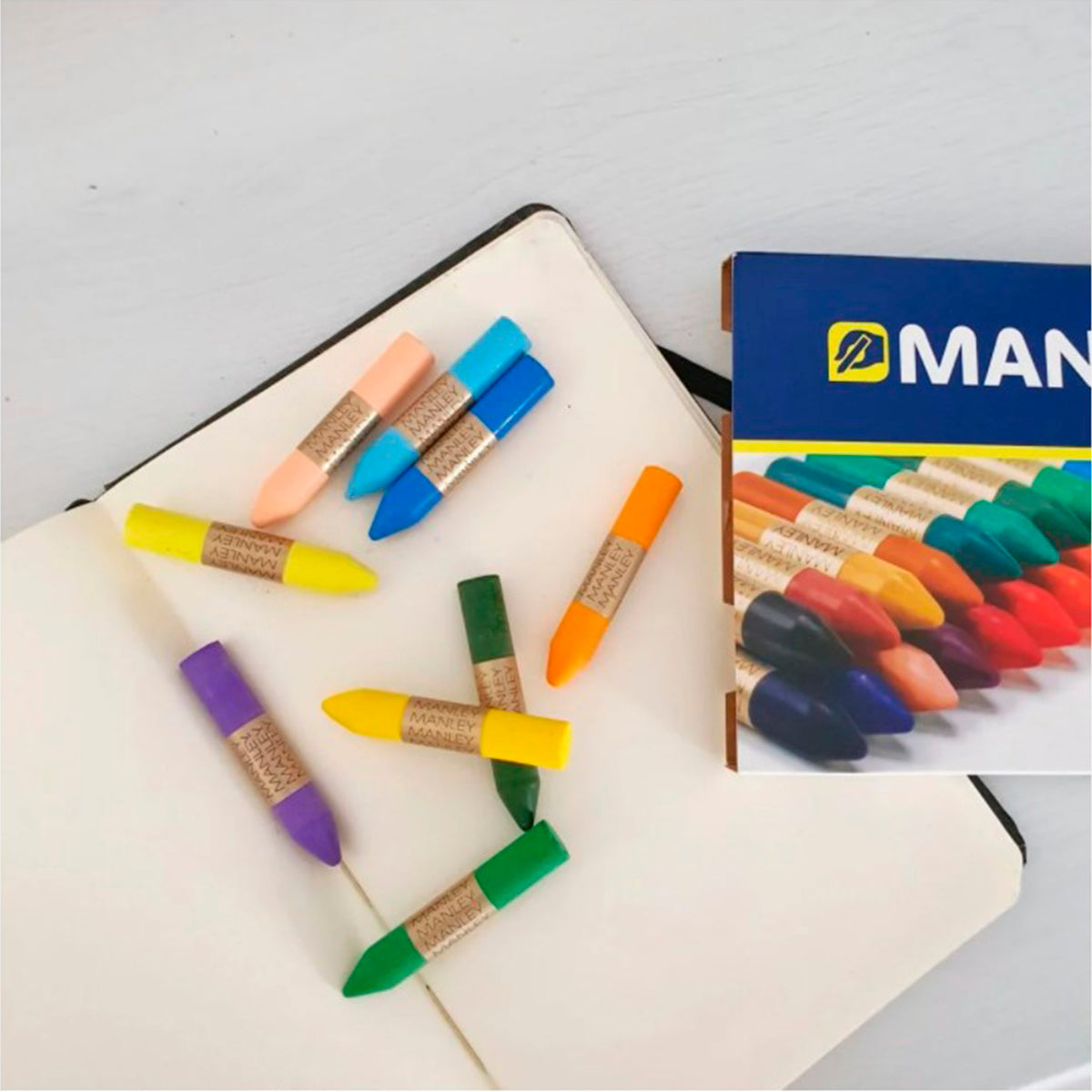 ALPINO Manley - Caja con 15 Lápices de Cera Blanda en Colores Brillantes